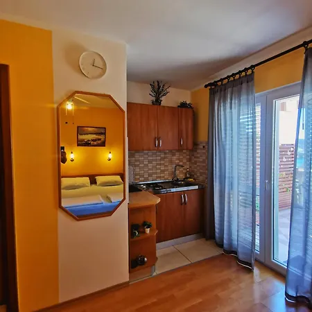 Beach Studio Roza Biograd - Premium Location * Biograd Na Moru